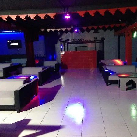 Le Plaza Brussels 3*